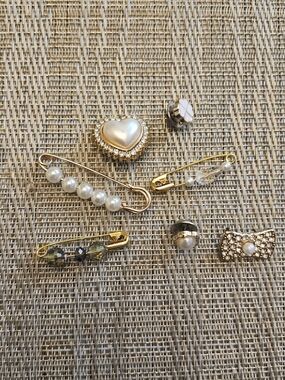 Hand Crafted Gold Pearl & Crystal Brooch Charm Set